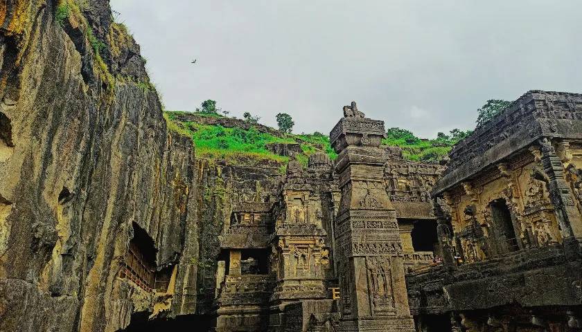 ellora-caves-tour-packages