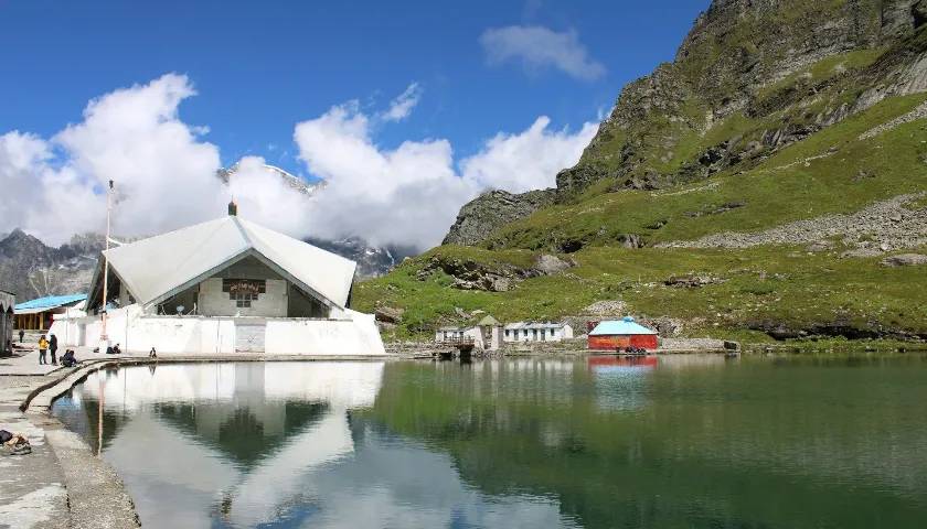 Hemkund Sahib Trek with Valley of Flowers