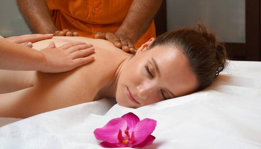 Top 5 Destinations in India for a Perfect Ayurveda Experience