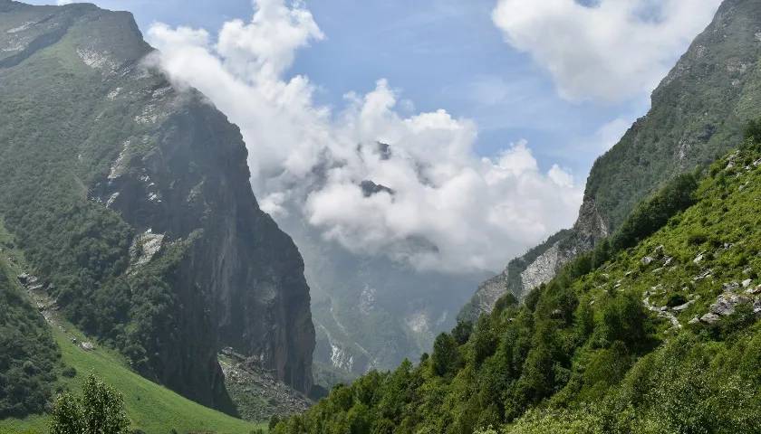 Valley of Flowers, Uttarakhand